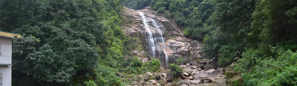 清遠觀音山溯溪 